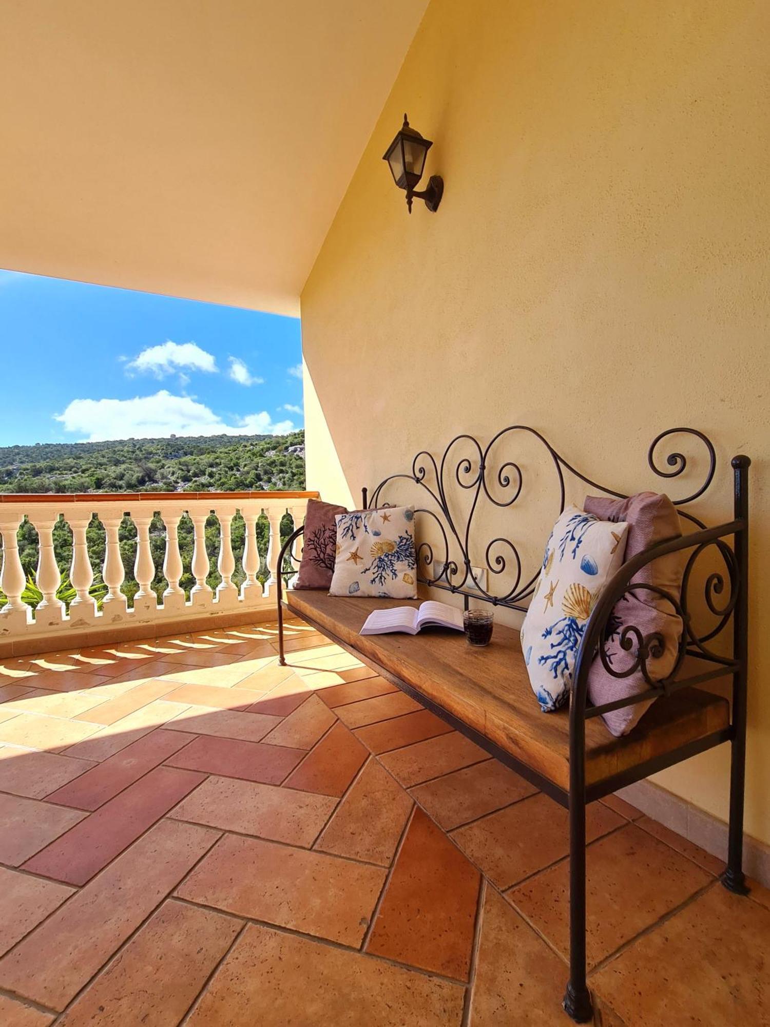 Apartamento Vista Mare E Montagna Cala Gonone Exterior foto